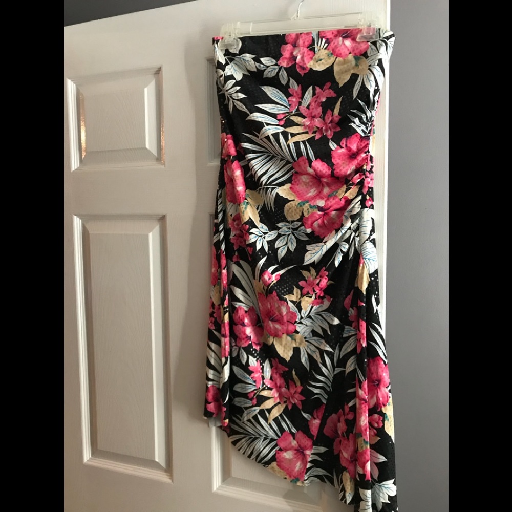 Beautiful Dress by Papaya!  Size Small